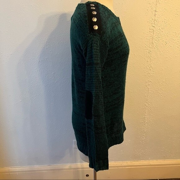 Romeo & Juliet Couture Heather Teal Long Sleeve Sweater Elbow Pads & Studs Small - Picture 3 of 9
